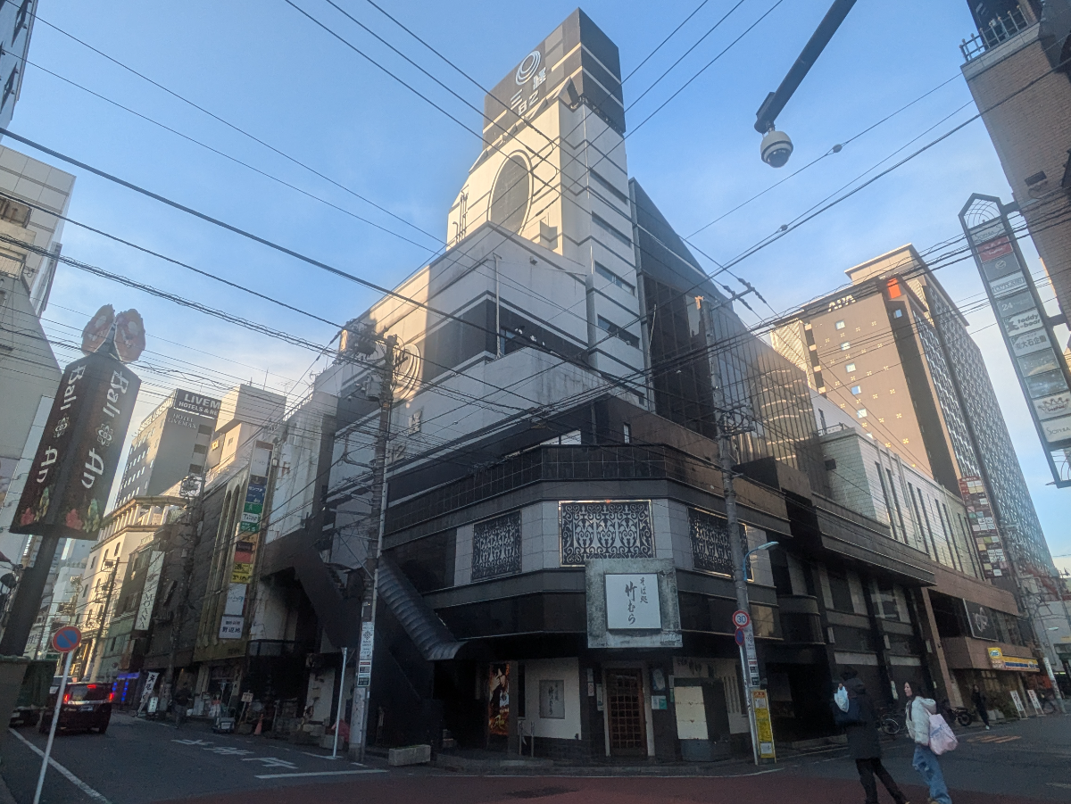 fresh/building/J00100356952_1