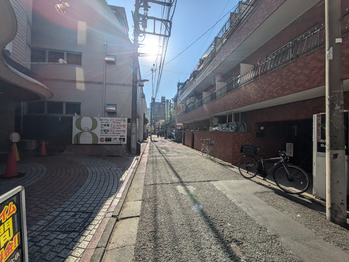 fresh/building/J00100356965_2