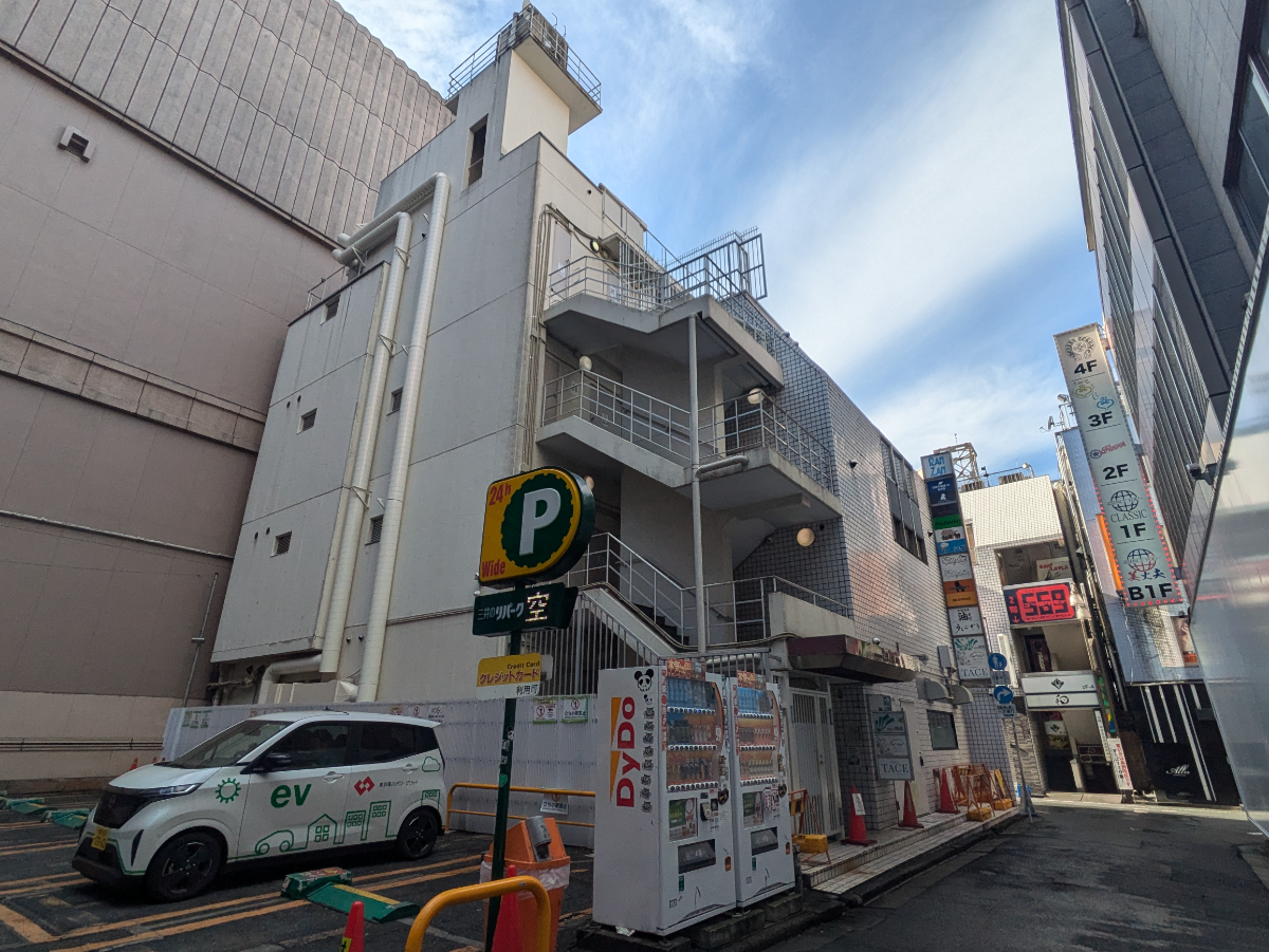 fresh/building/J00100356971_1