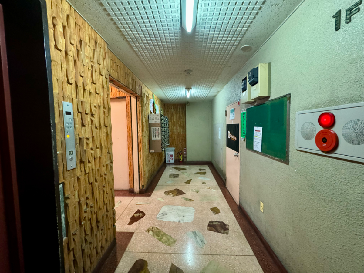 fresh/building/J00100356985_12