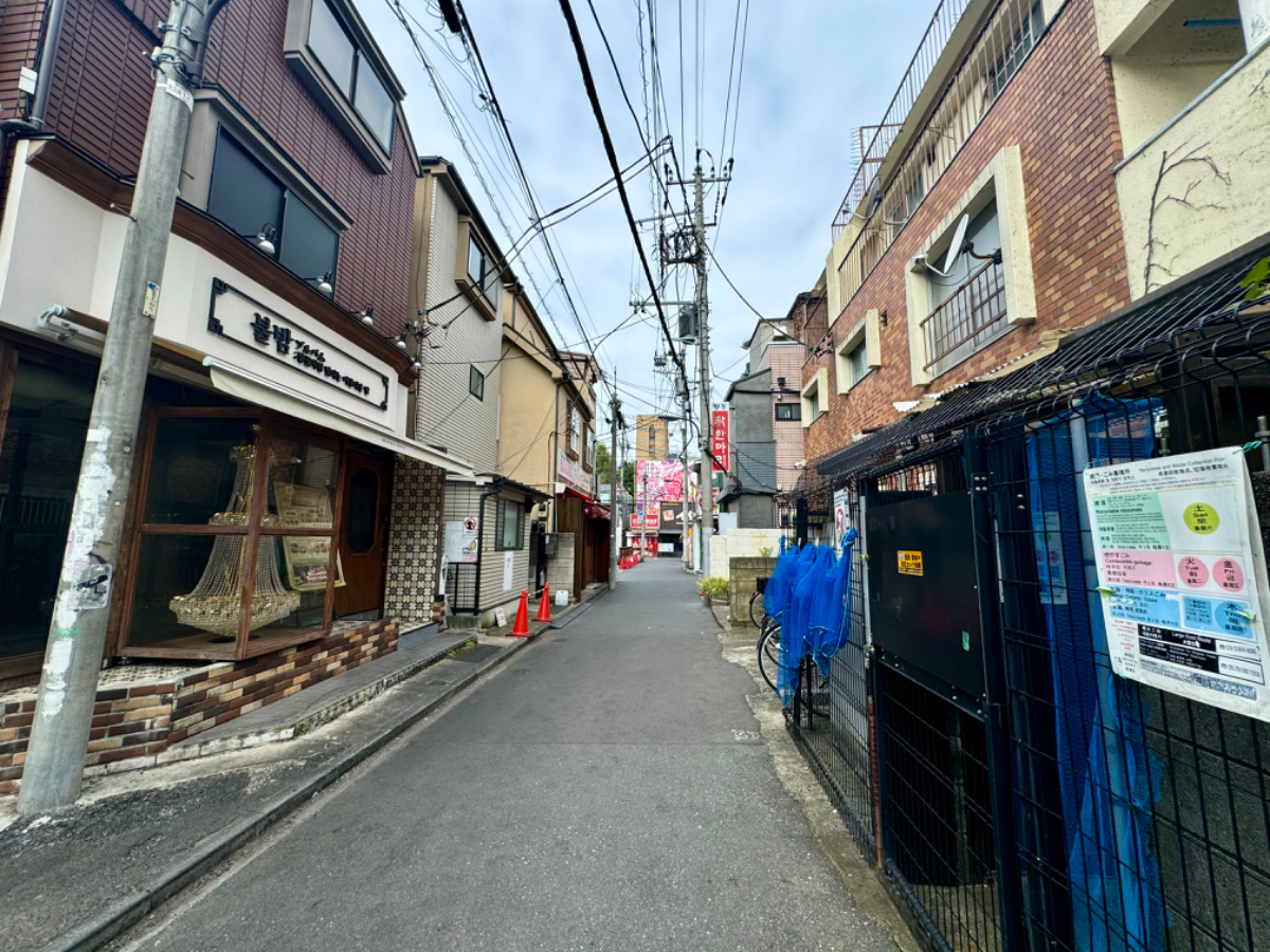 fresh/building/J00100356990_2