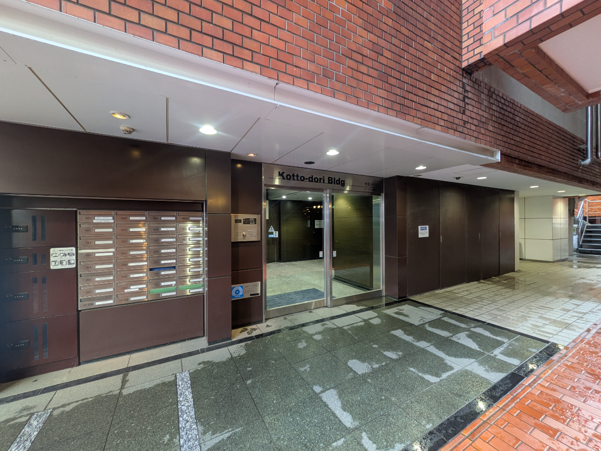 fresh/building/J00100357043_3