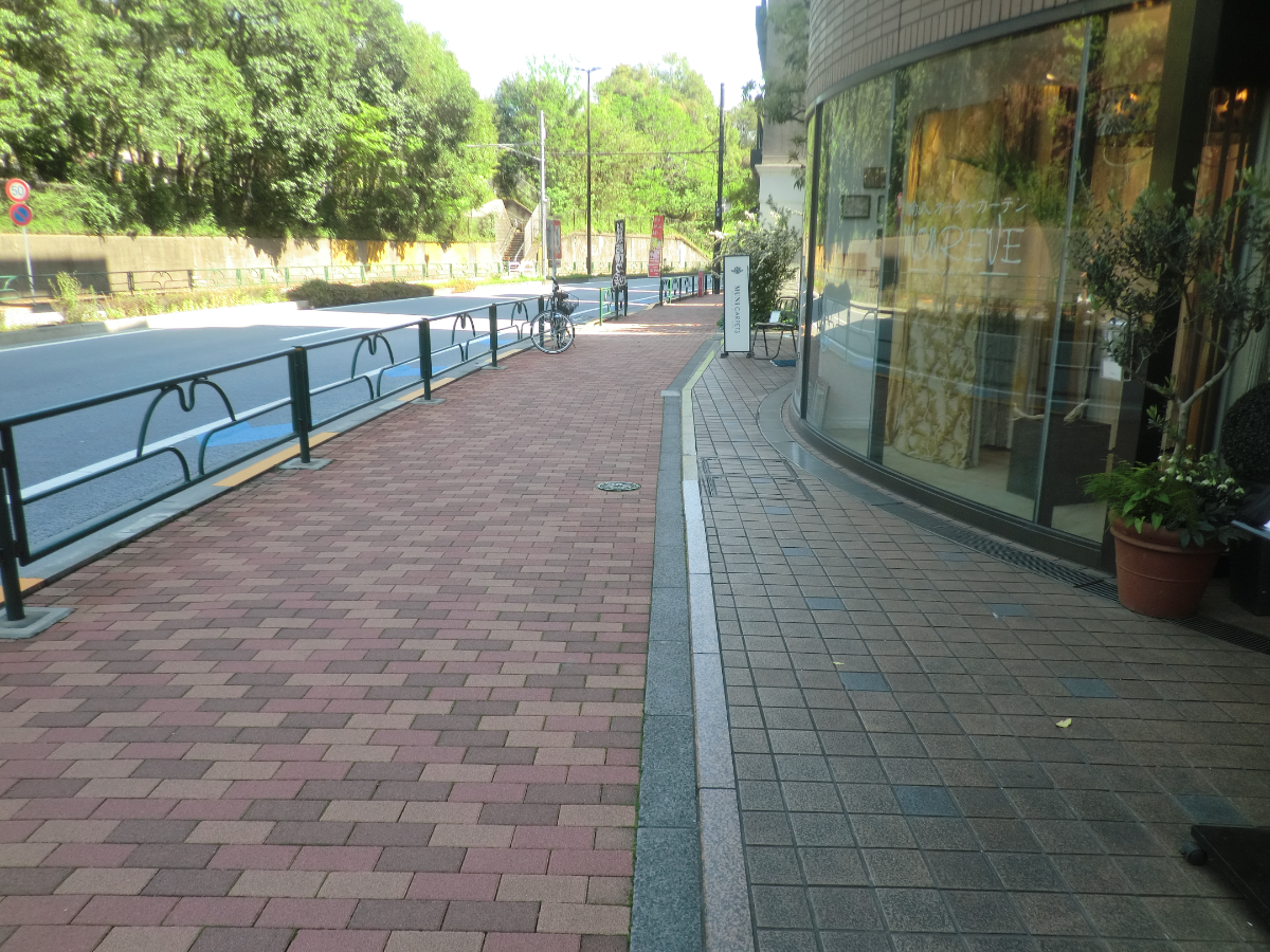 fresh/building/J00100357061_2