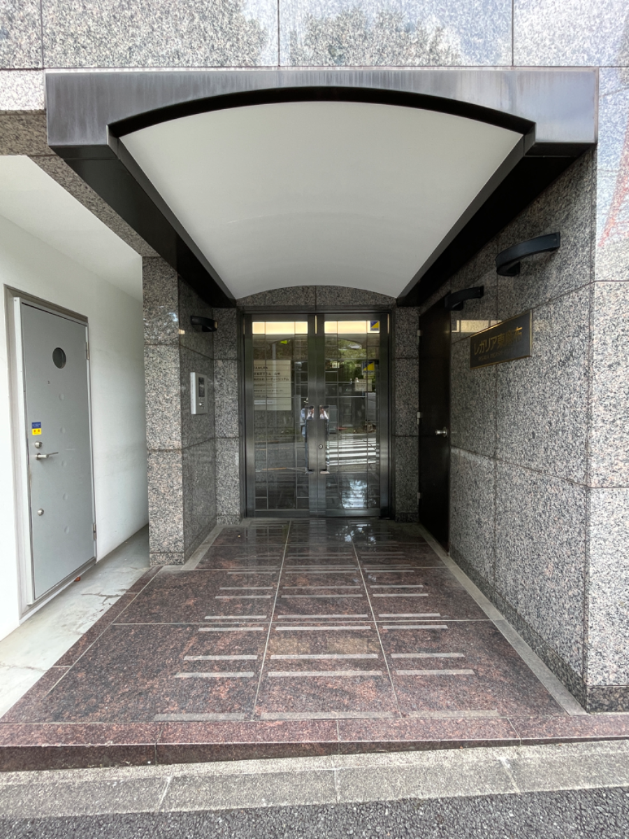 fresh/building/J00100357099_3