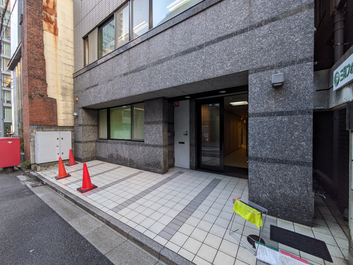 fresh/building/J00100357104_9