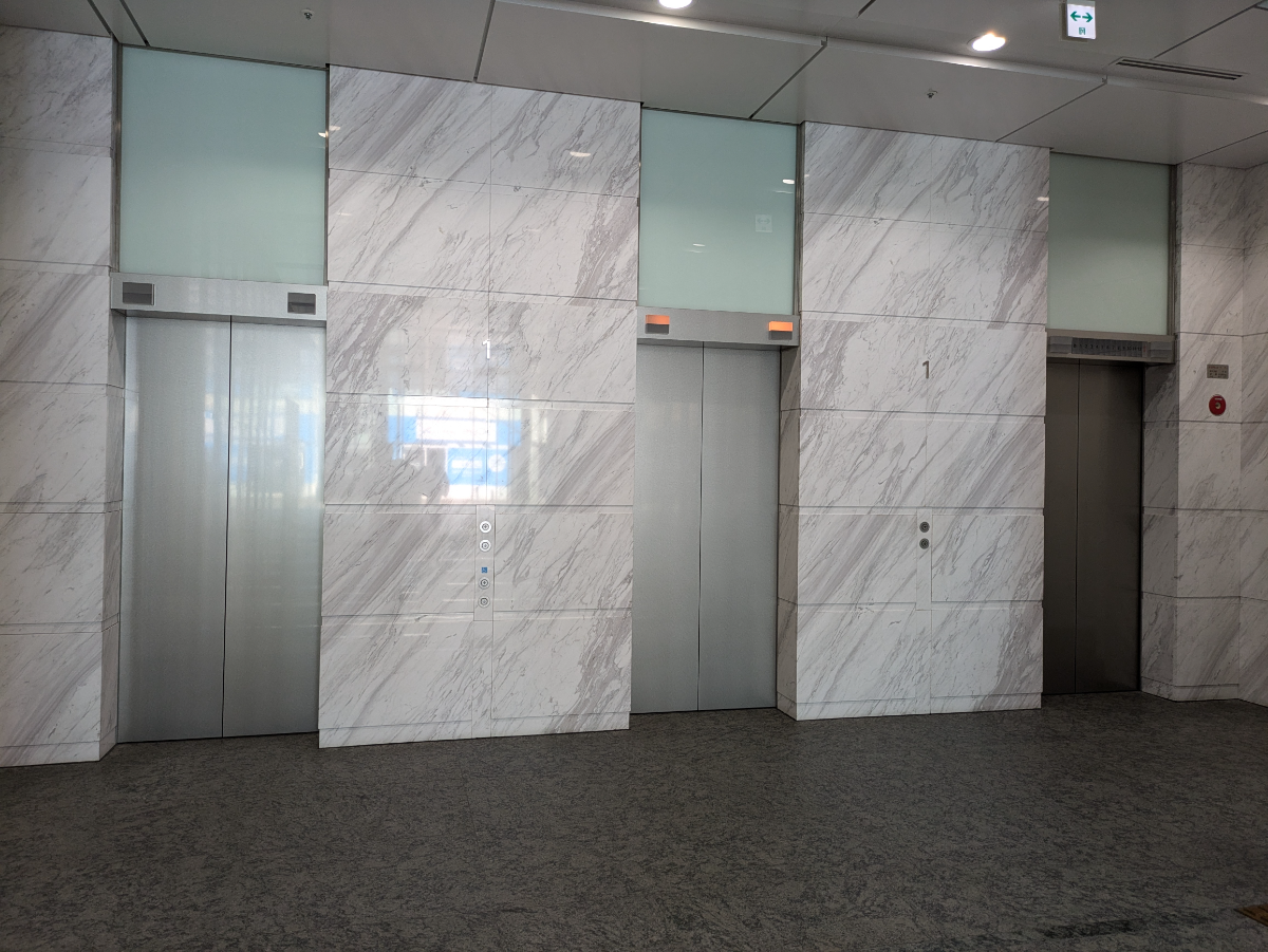 fresh/building/J00100357108_4