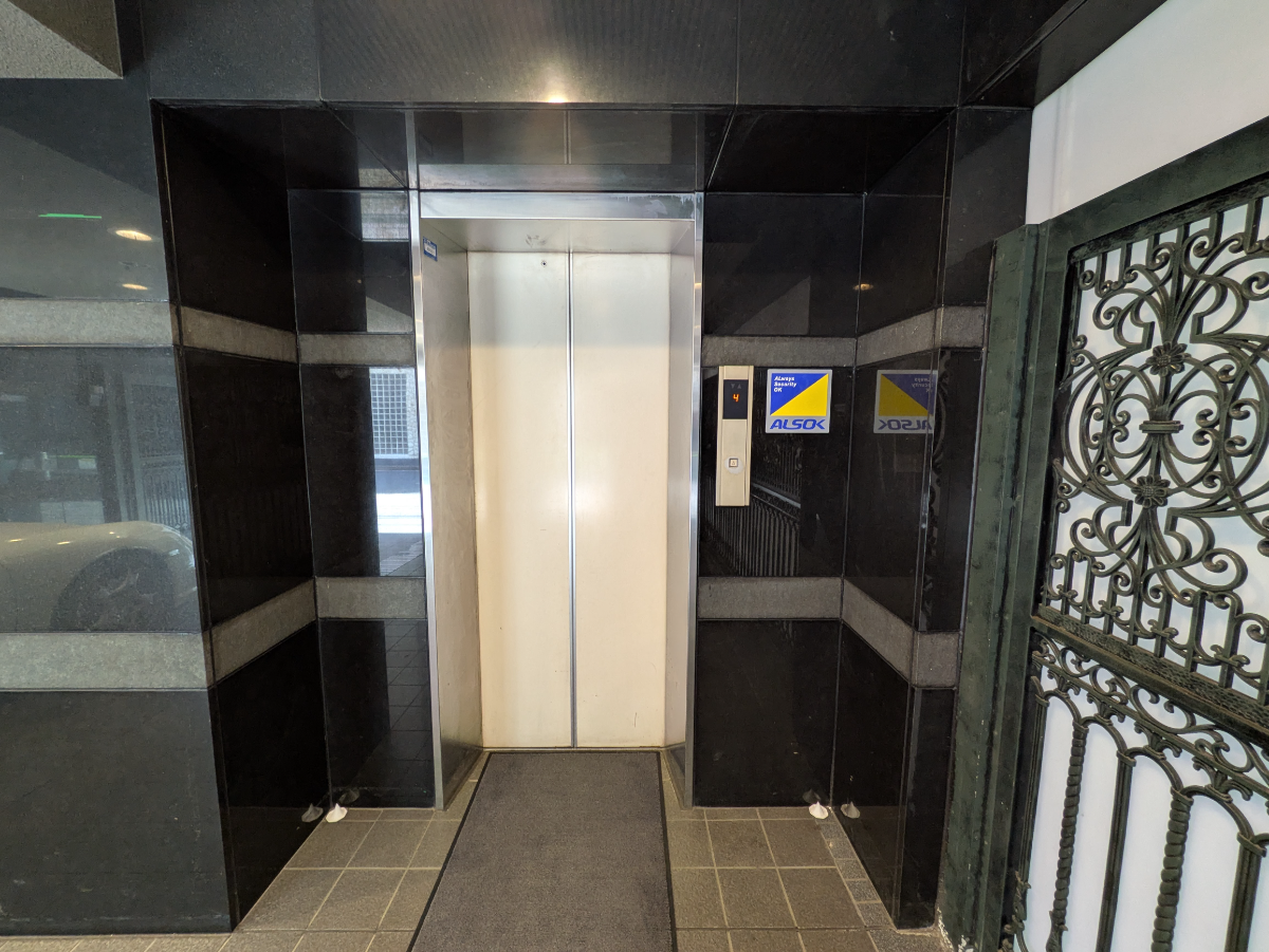 fresh/building/J00100357205_4