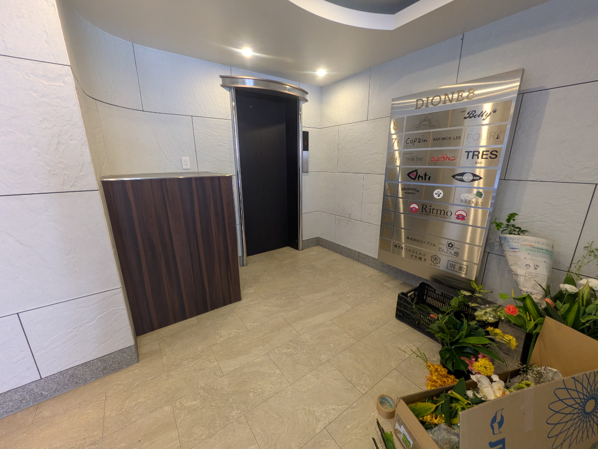 fresh/building/J00100357207_4