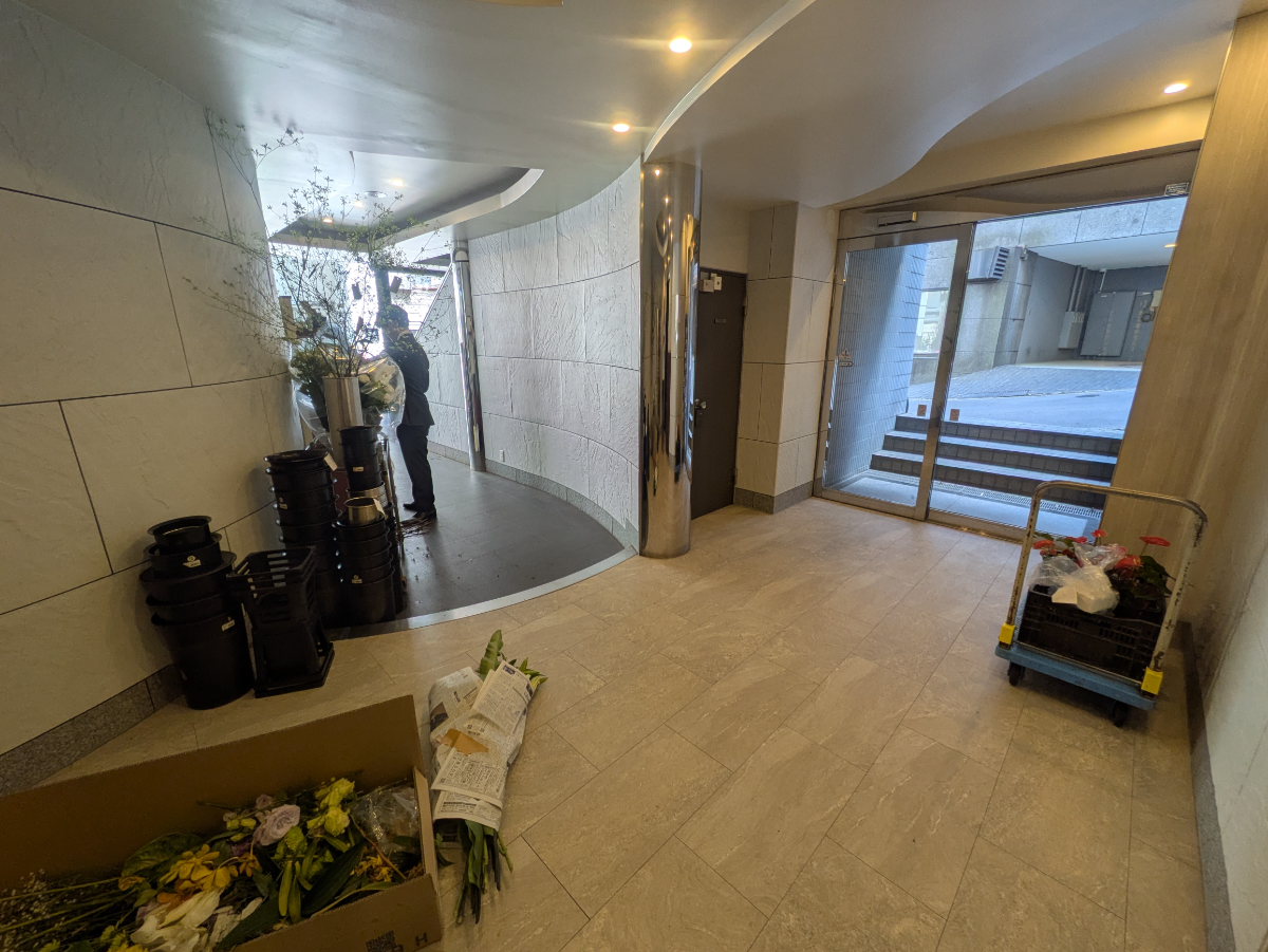 fresh/building/J00100357207_7