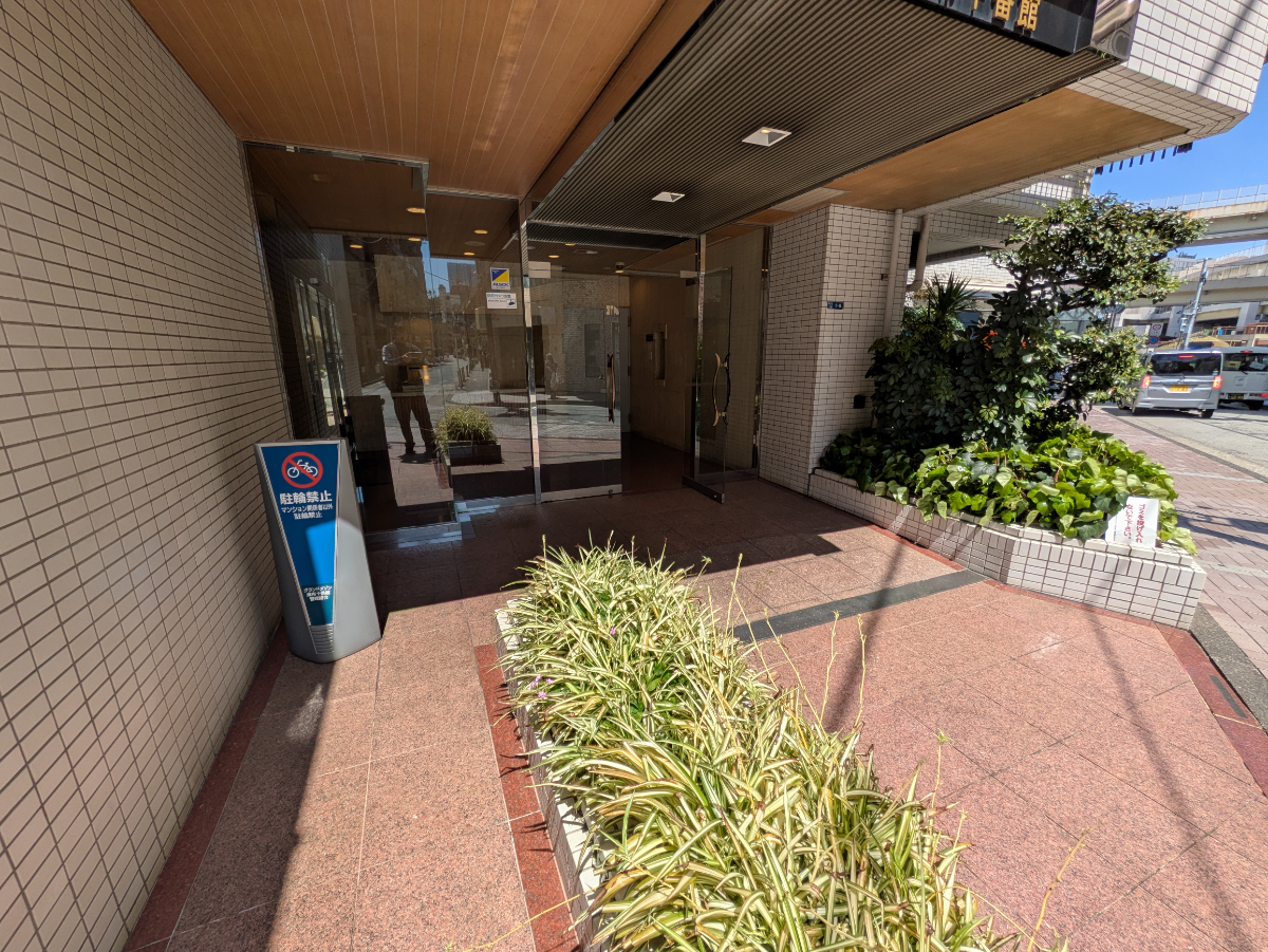 fresh/building/J00100357209_3