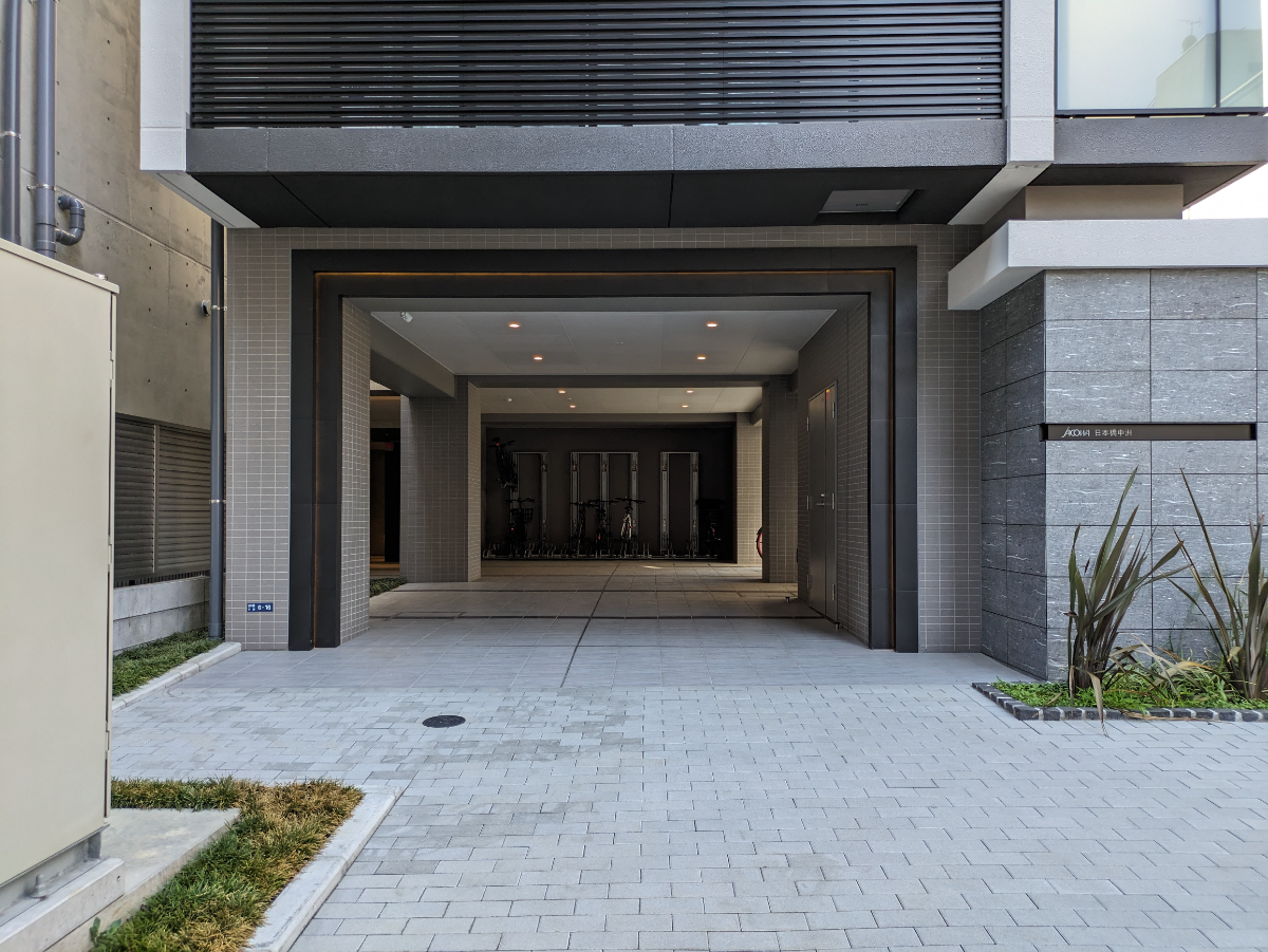 fresh/building/J00100357297_3