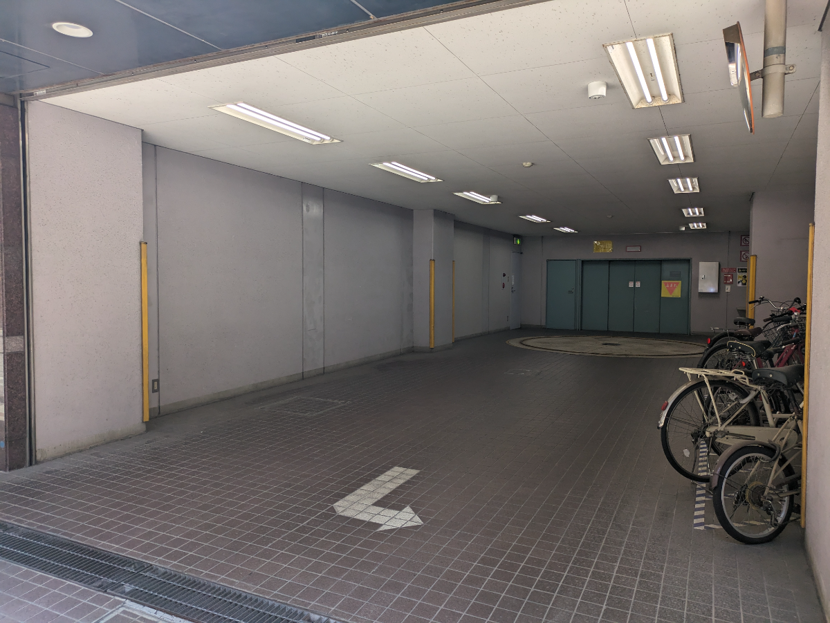 fresh/building/J00100357299_7