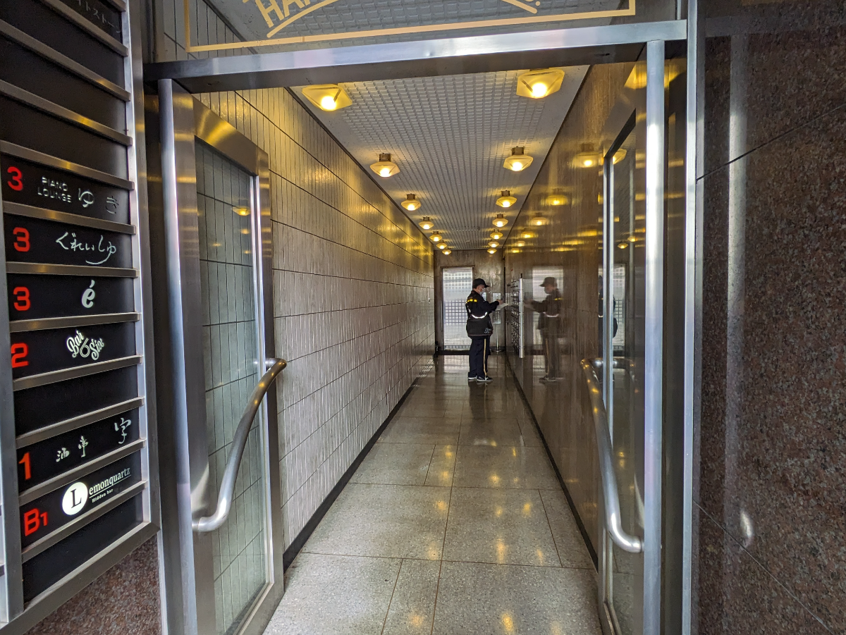 fresh/building/J00100357365_8