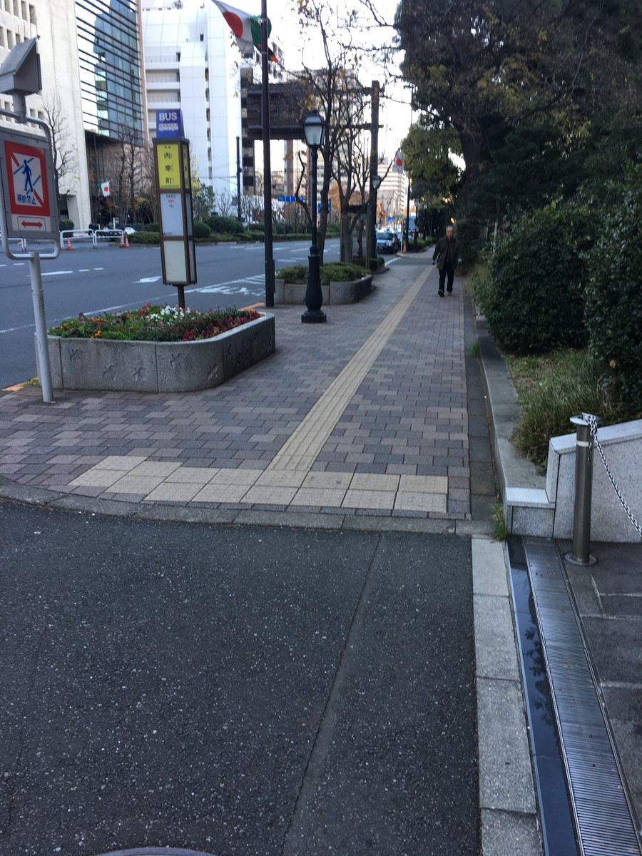 fresh/building/J00100357425_2