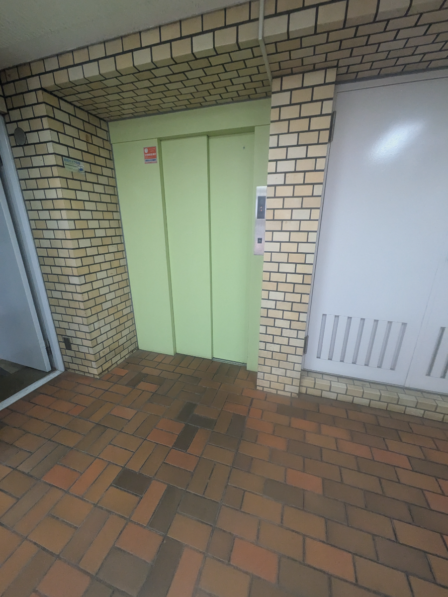 fresh/building/J00100357454_4