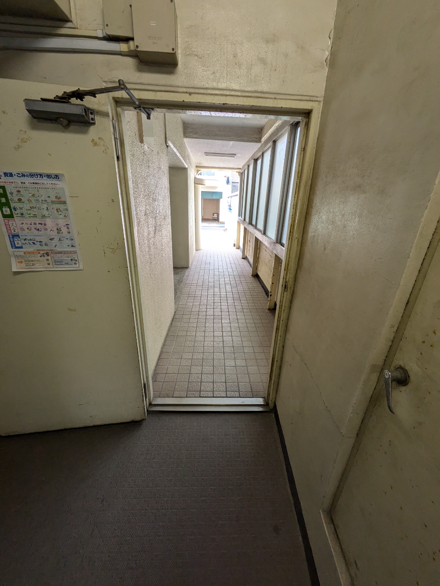 fresh/building/J00100357519_11