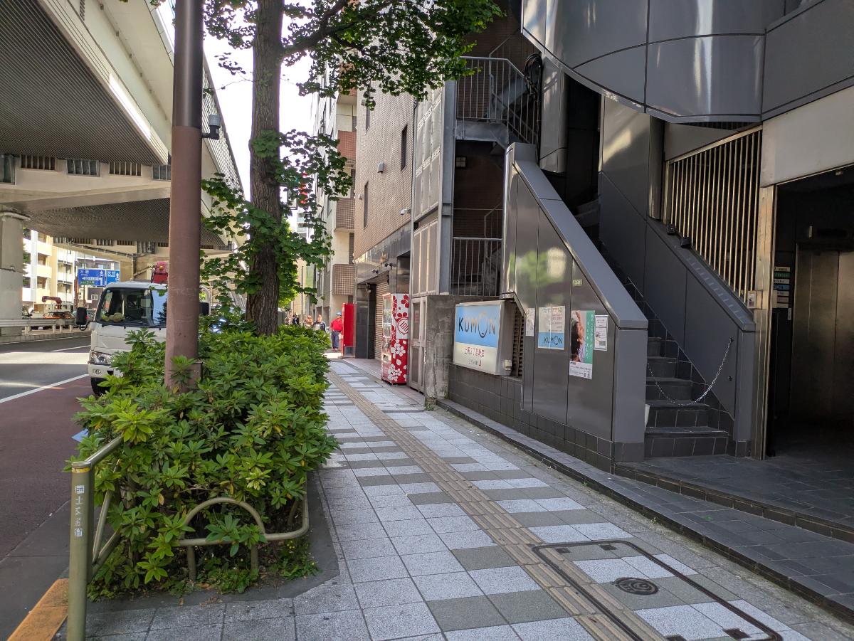 fresh/building/J00100357947_2