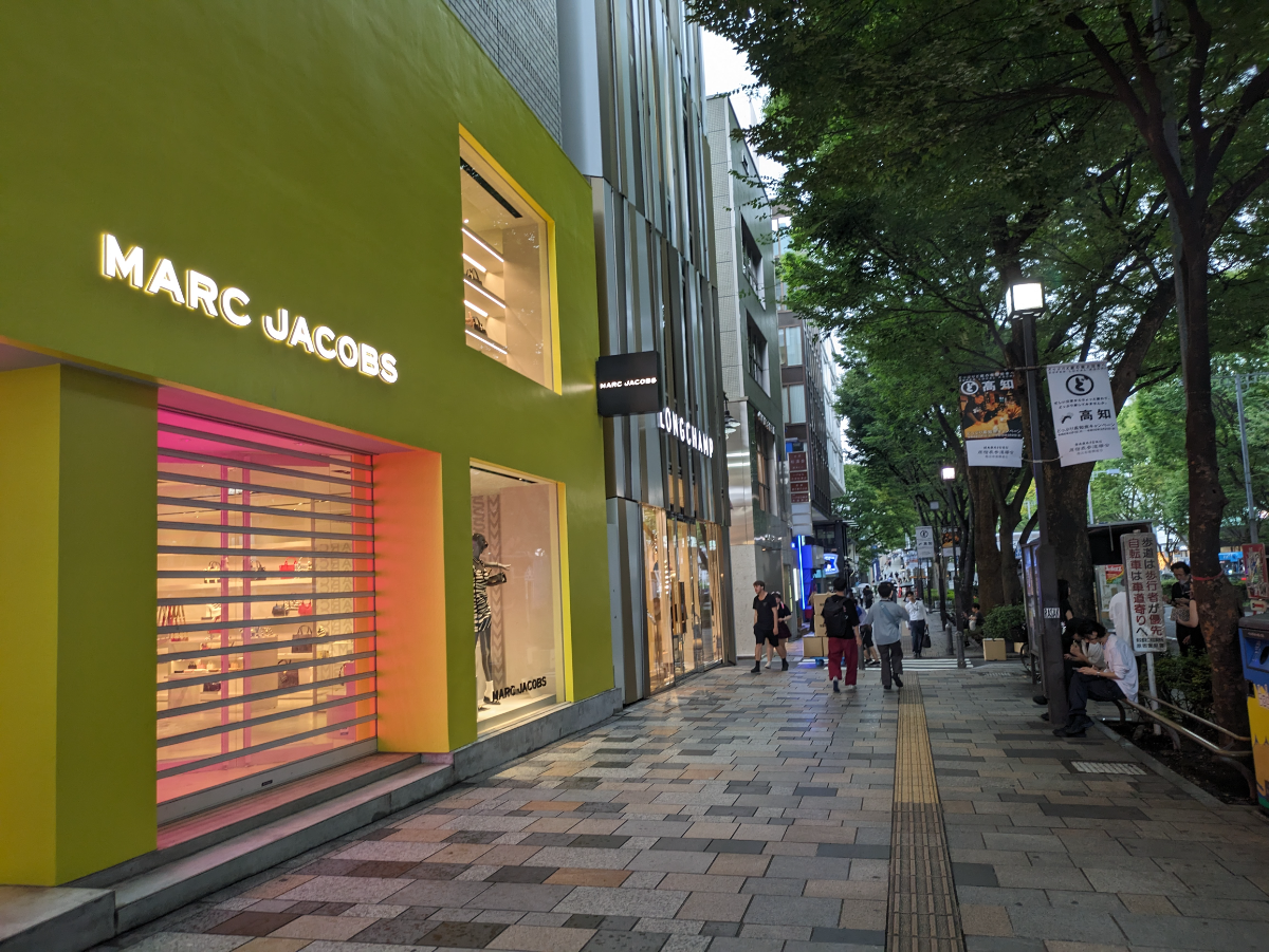 fresh/building/J00100358105_13