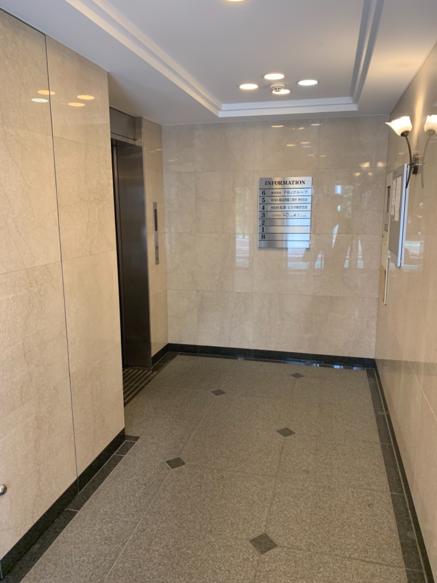 fresh/building/J00100358135_4