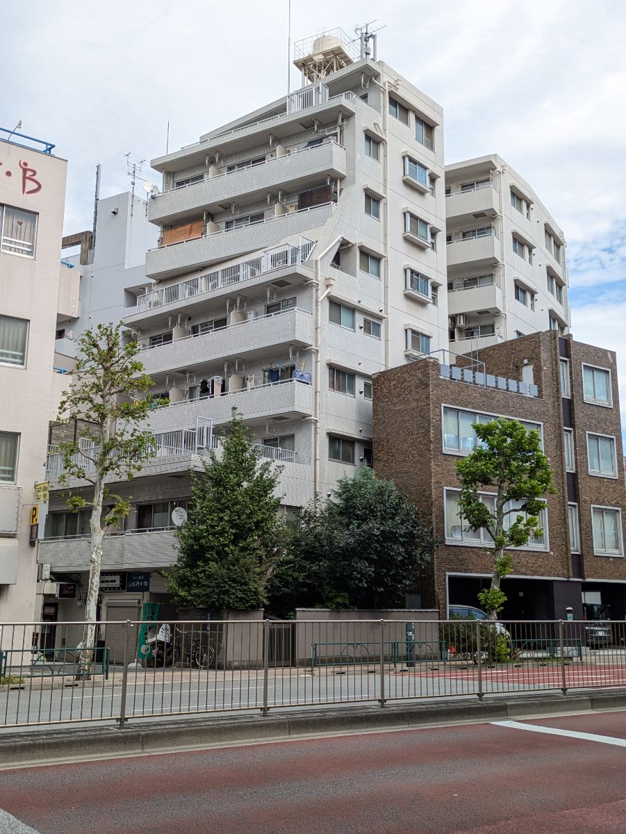 fresh/building/J00100358229_1