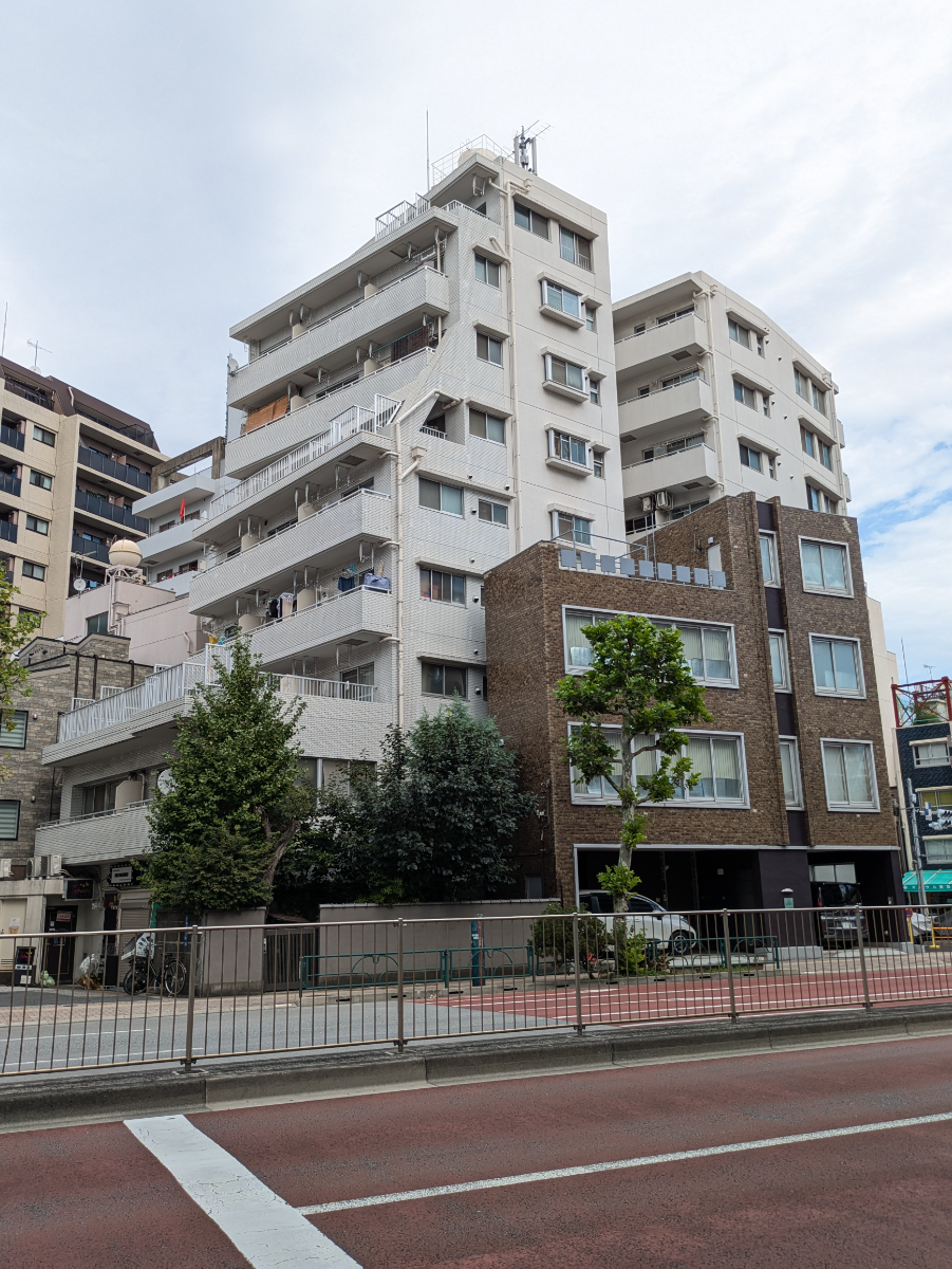 fresh/building/J00100358229_7