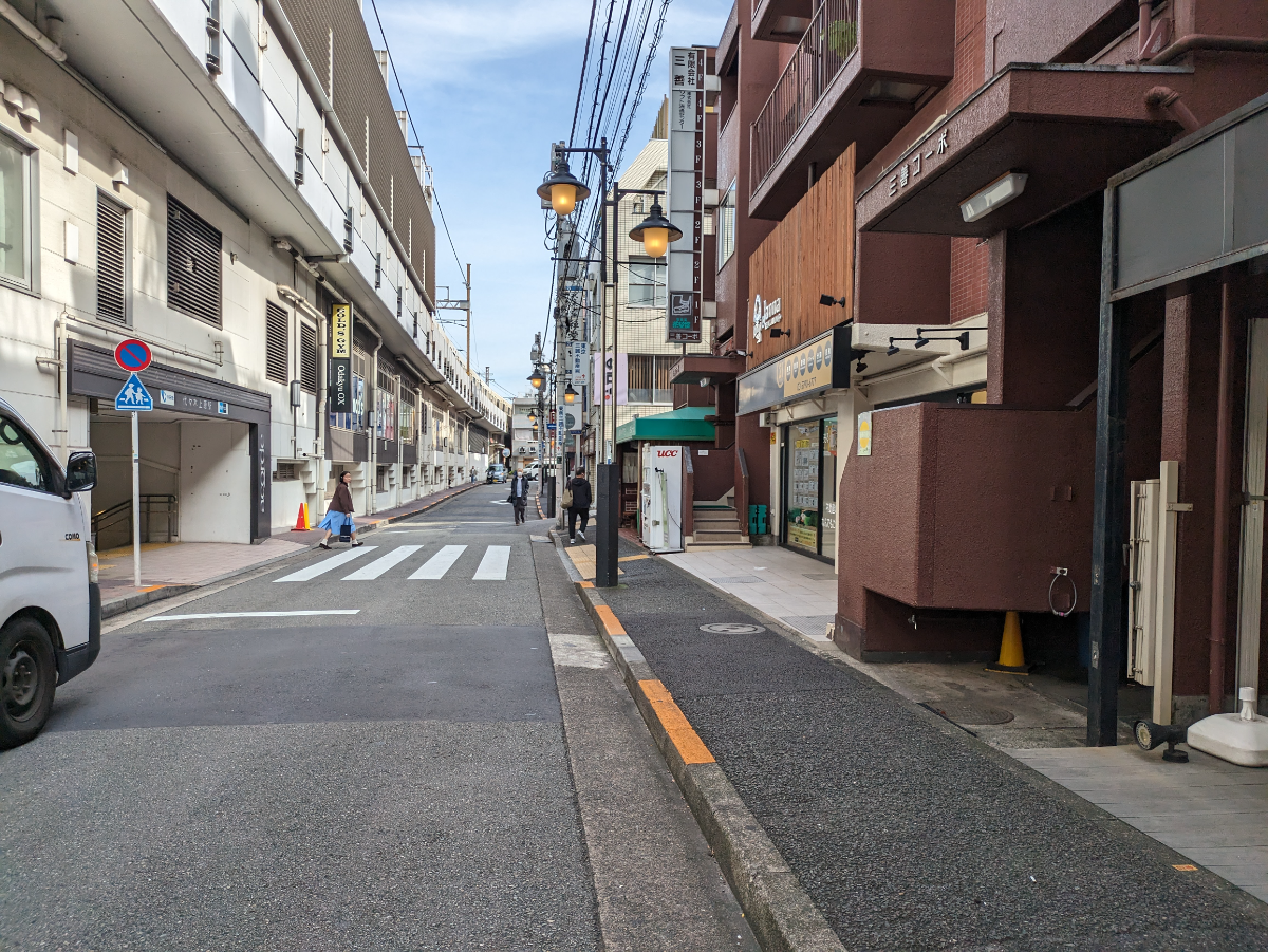 fresh/building/J00100358271_2