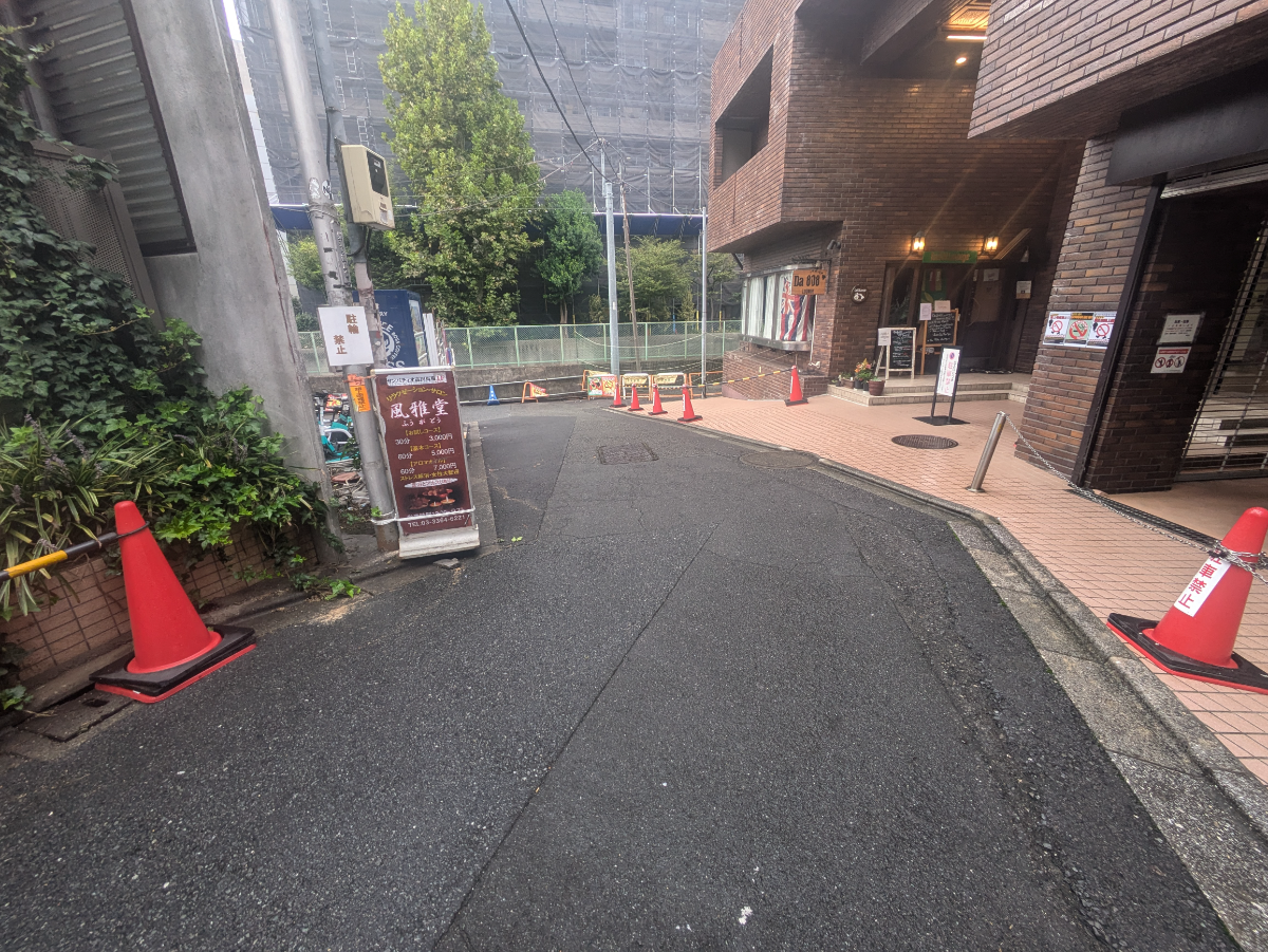 fresh/building/J00100358279_2