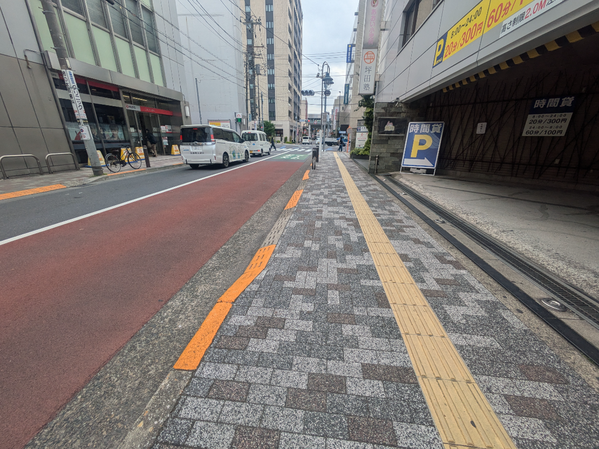 fresh/building/J00100358294_2