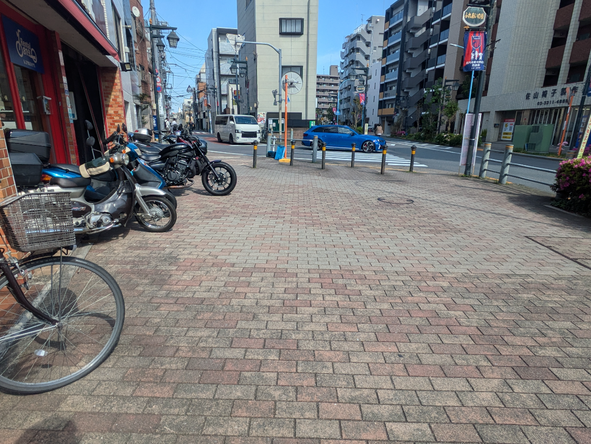fresh/building/J00100358456_2
