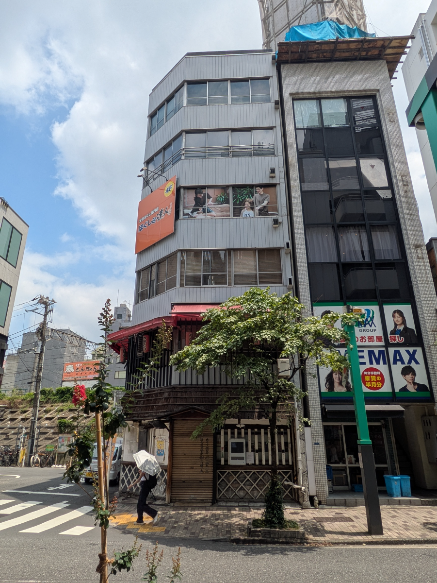 fresh/building/J00100358631_7