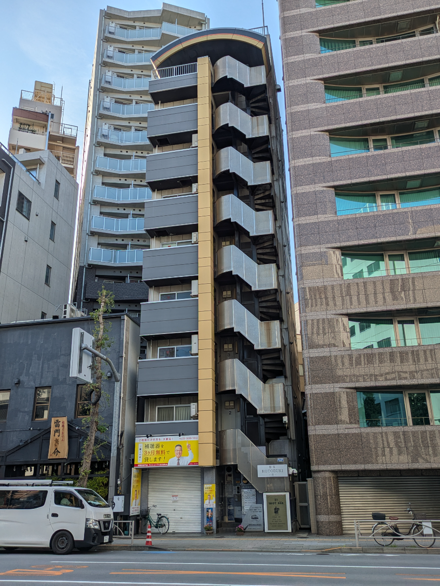 fresh/building/J00100358744_10