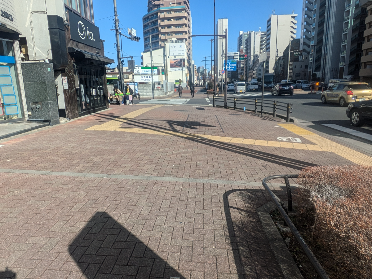 fresh/building/J00100358759_2