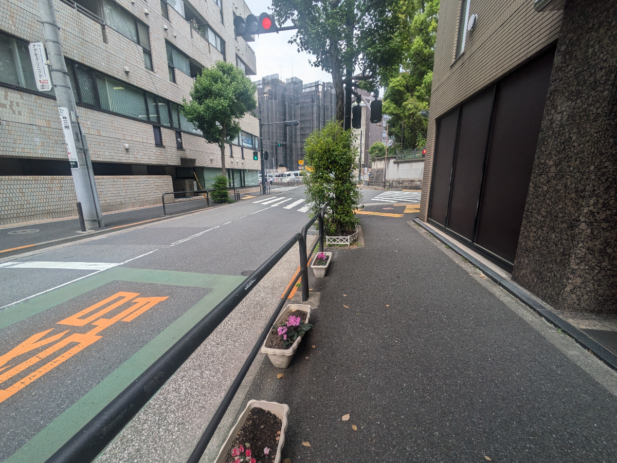 fresh/building/J00100358878_2