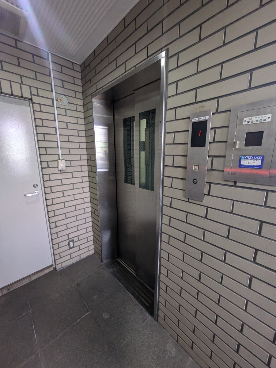 fresh/building/J00100358928_4