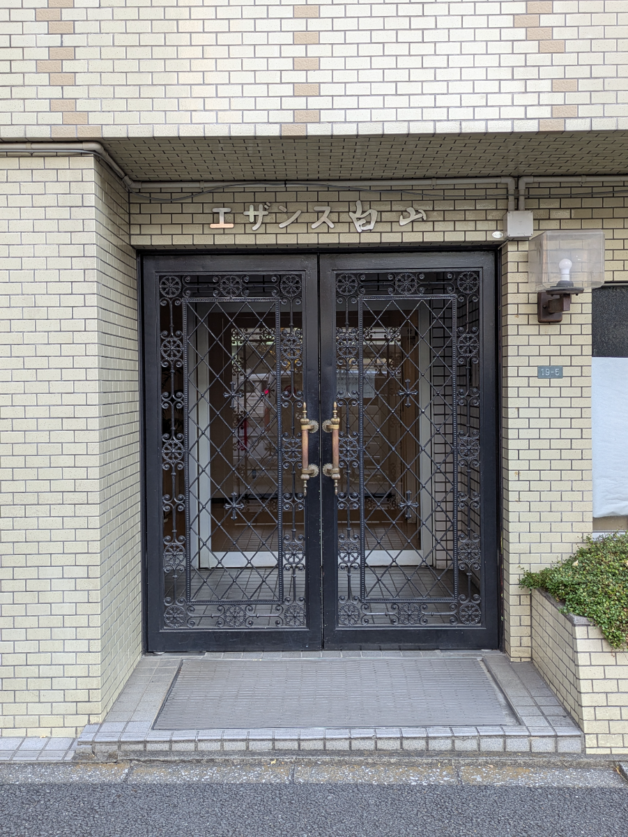 fresh/building/J00100359018_3