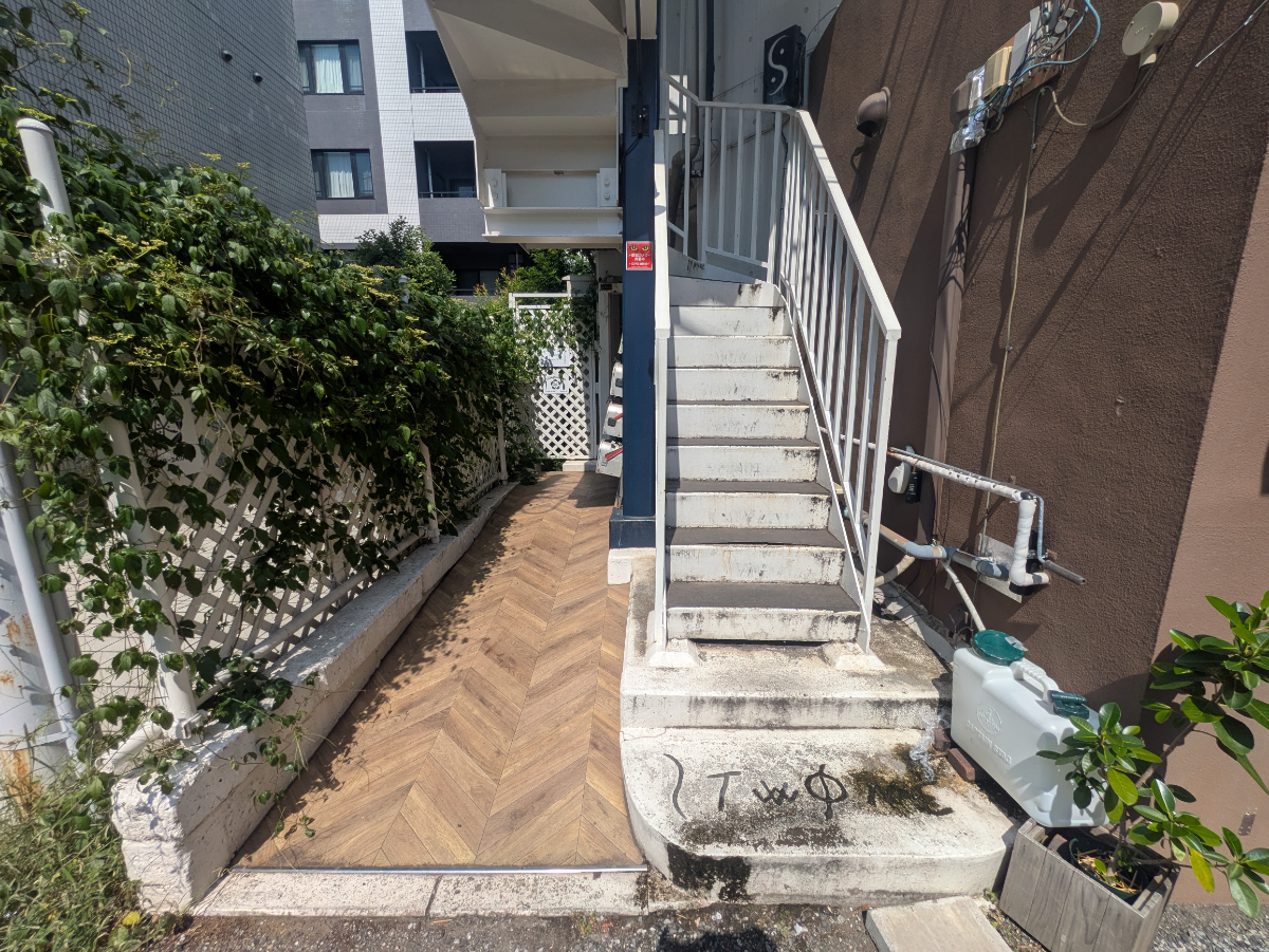 fresh/building/J00100359557_3