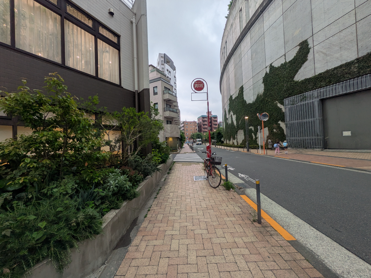 fresh/building/J00100359824_2