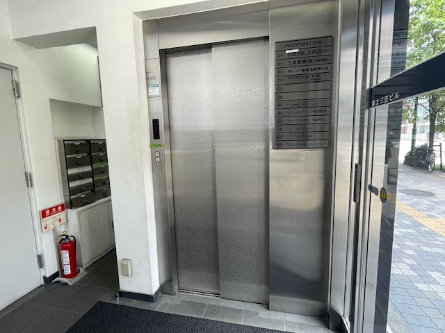 fresh/building/J00100360076_4