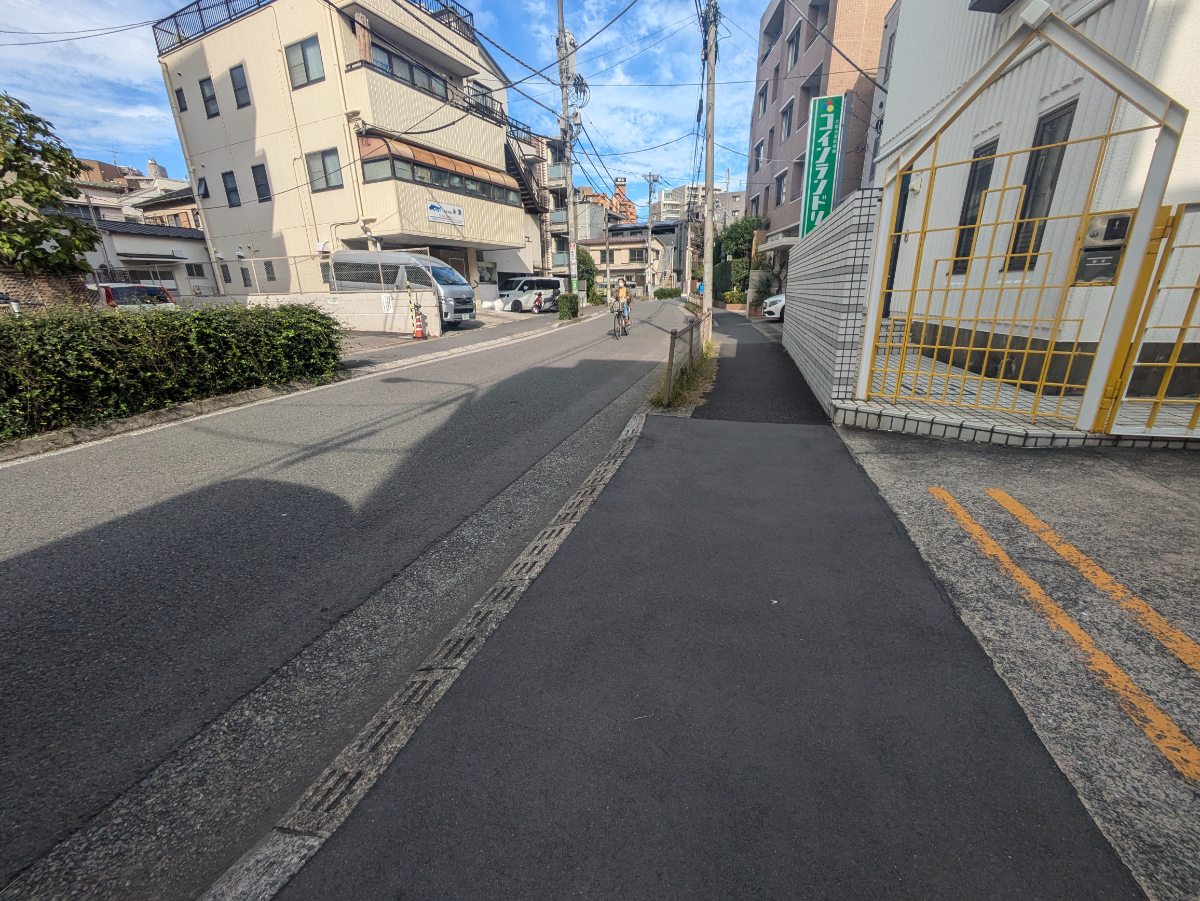 fresh/building/J00100360115_2