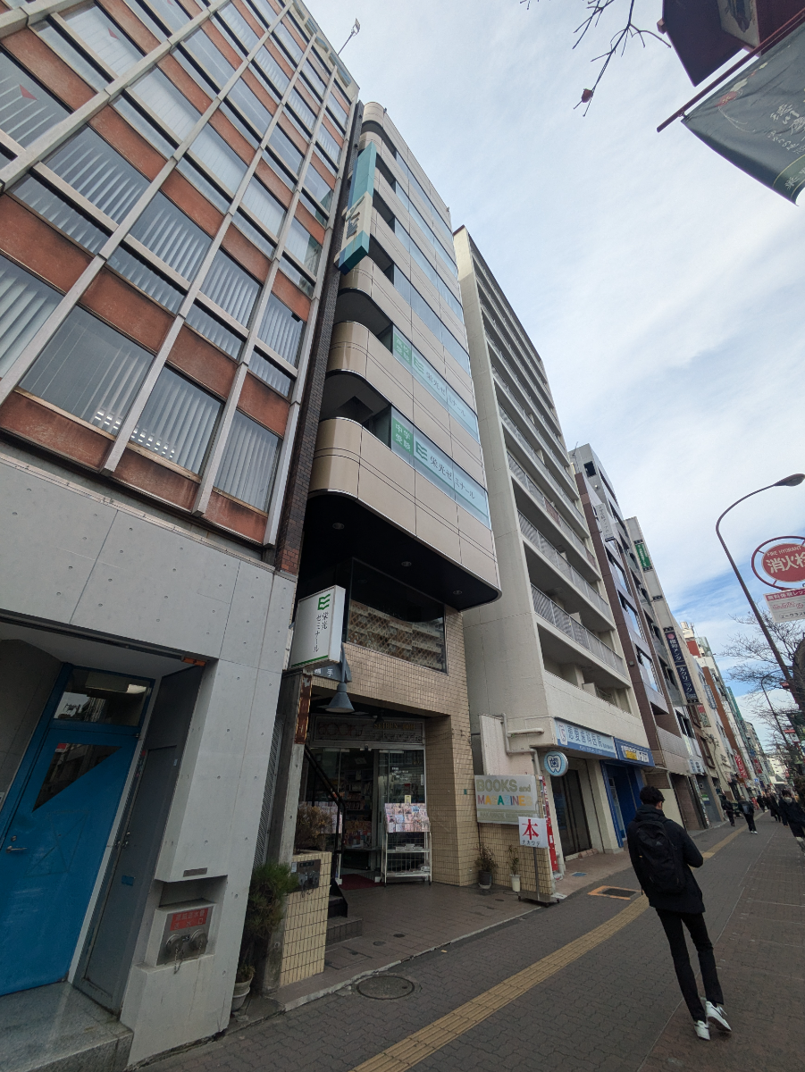 fresh/building/J00100360142_5