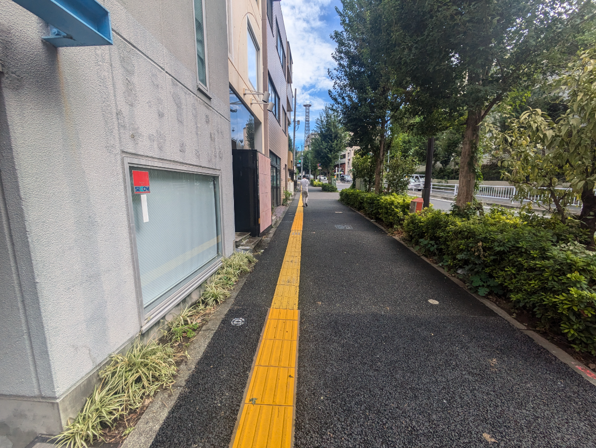 fresh/building/J00100360264_2