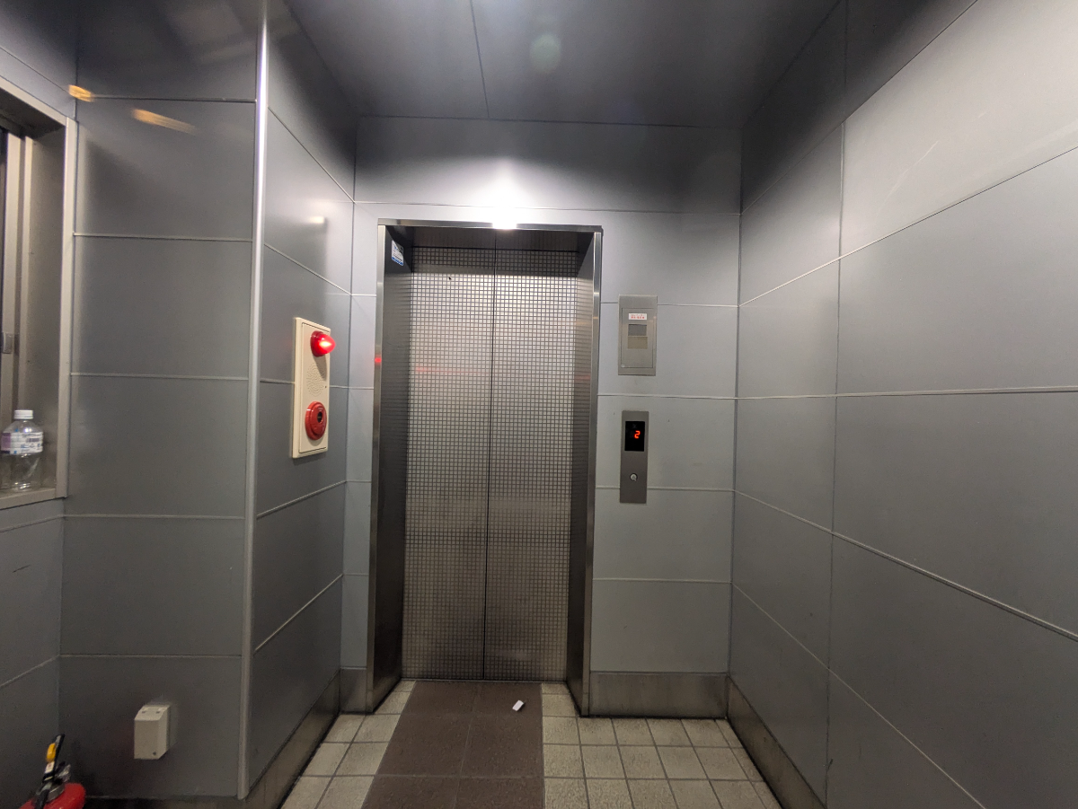 fresh/building/J00100360325_4