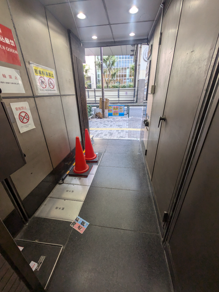 fresh/building/J00100360372_10