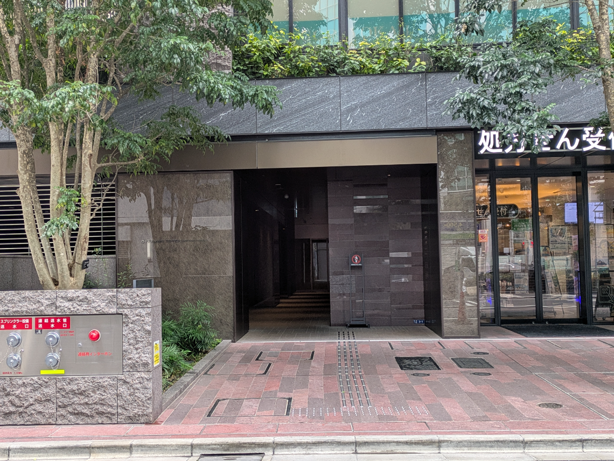 fresh/building/J00100360432_3