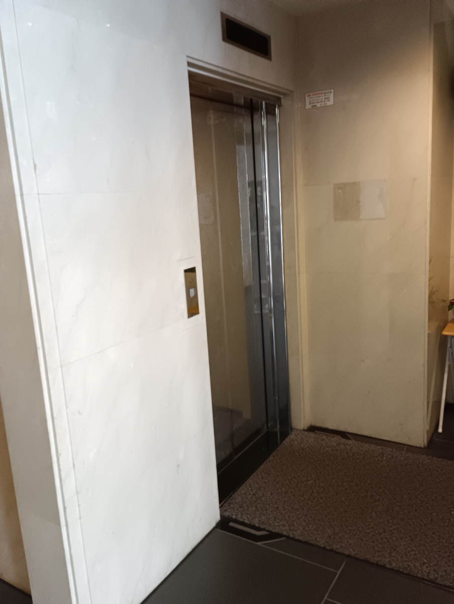 fresh/building/J00100360600_4