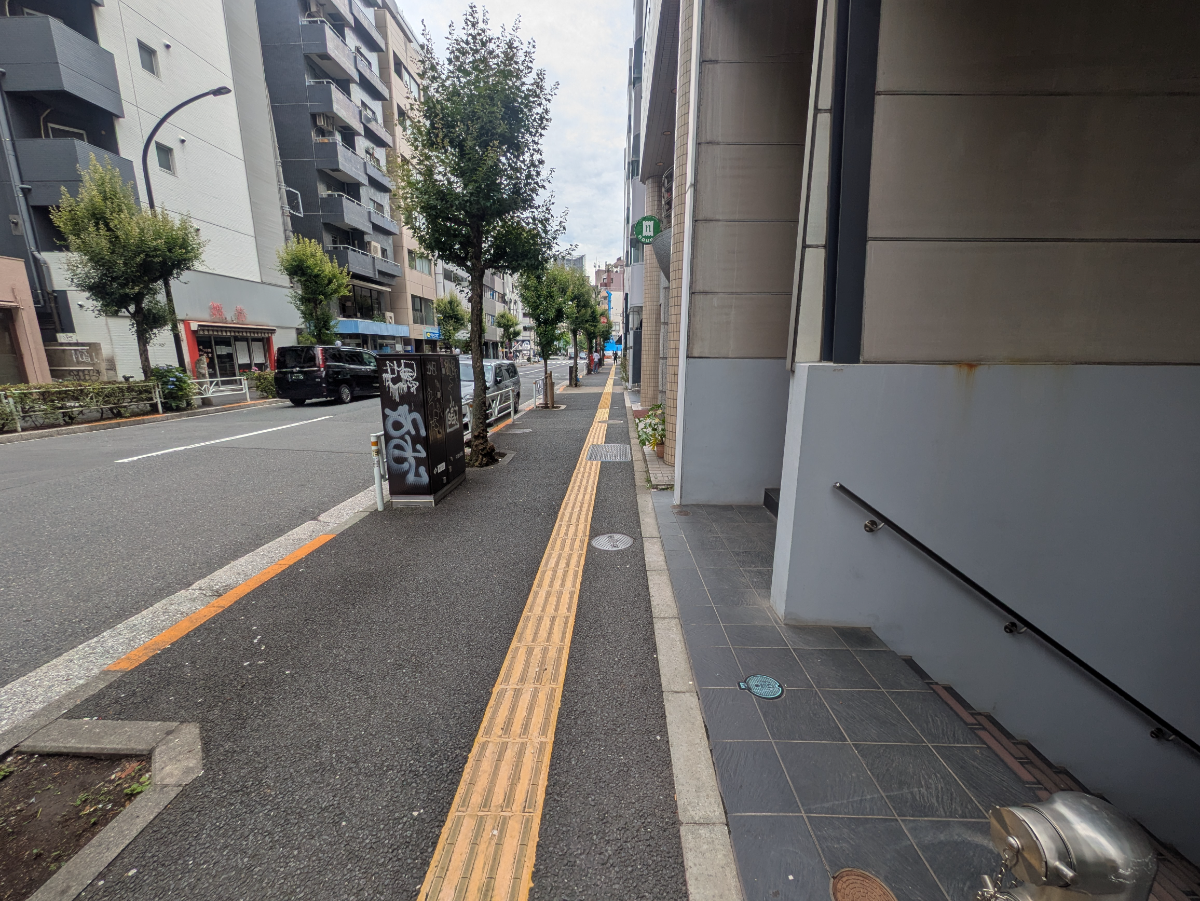 fresh/building/J00100360985_2