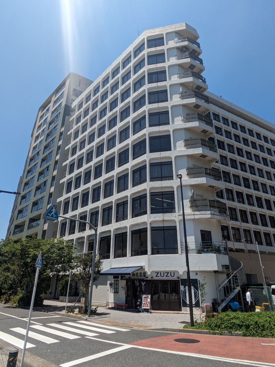 fresh/building/J00100361101_1