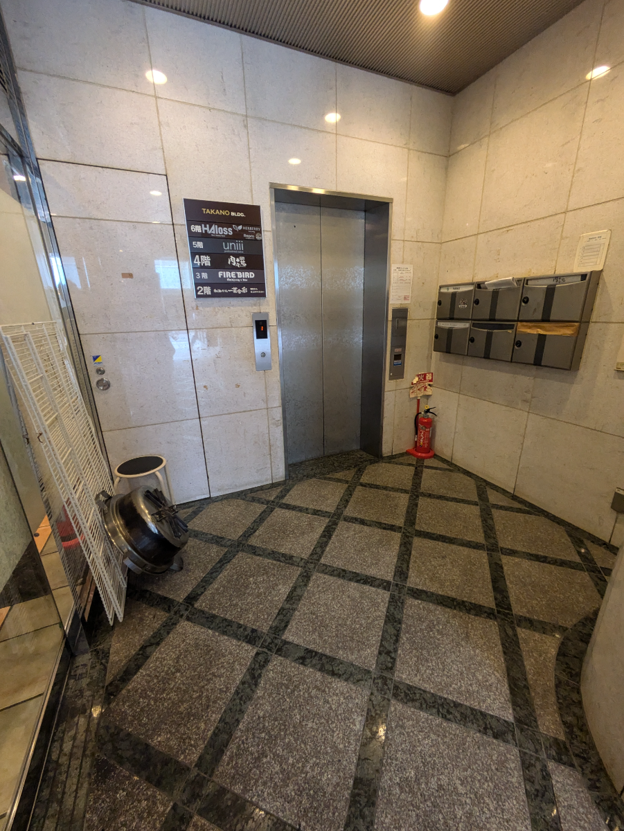 fresh/building/J00100361117_4