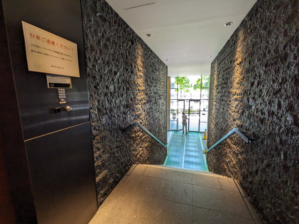 fresh/building/J00100361356_5