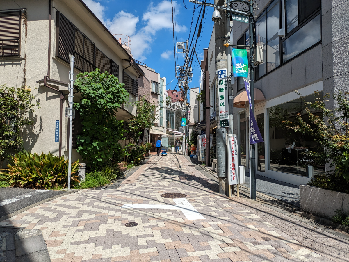 fresh/building/J00100361747_2